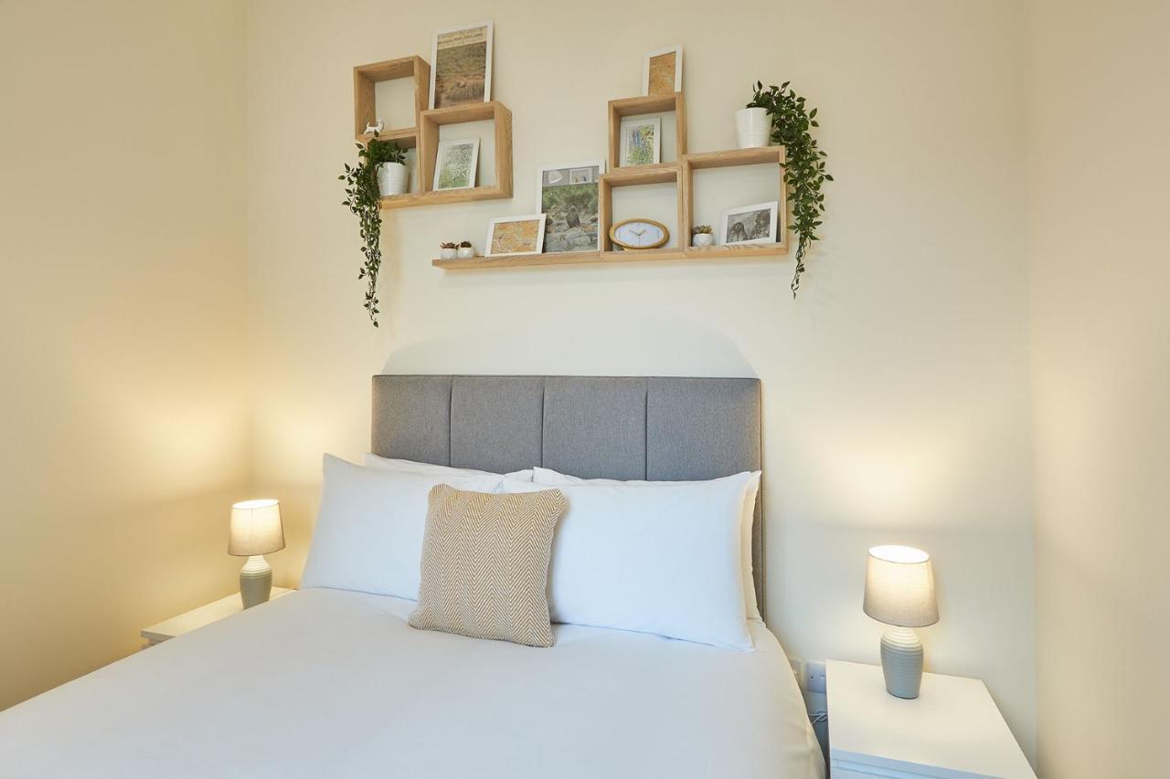 Host & Stay - South Cliff Apartment 스카버러 외부 사진